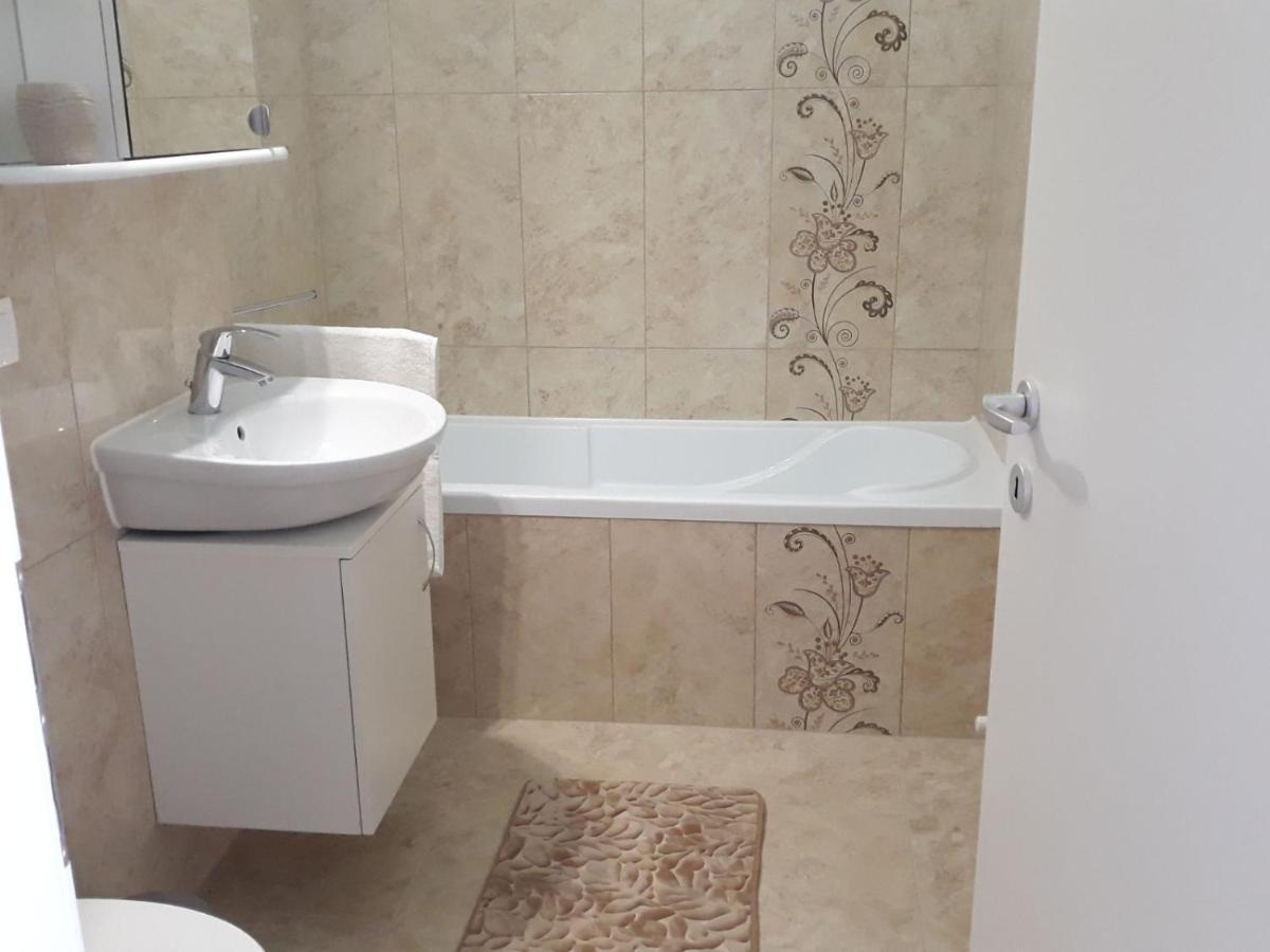 Apartament Avangarden Ema Verde Braşov Exteriör bild
